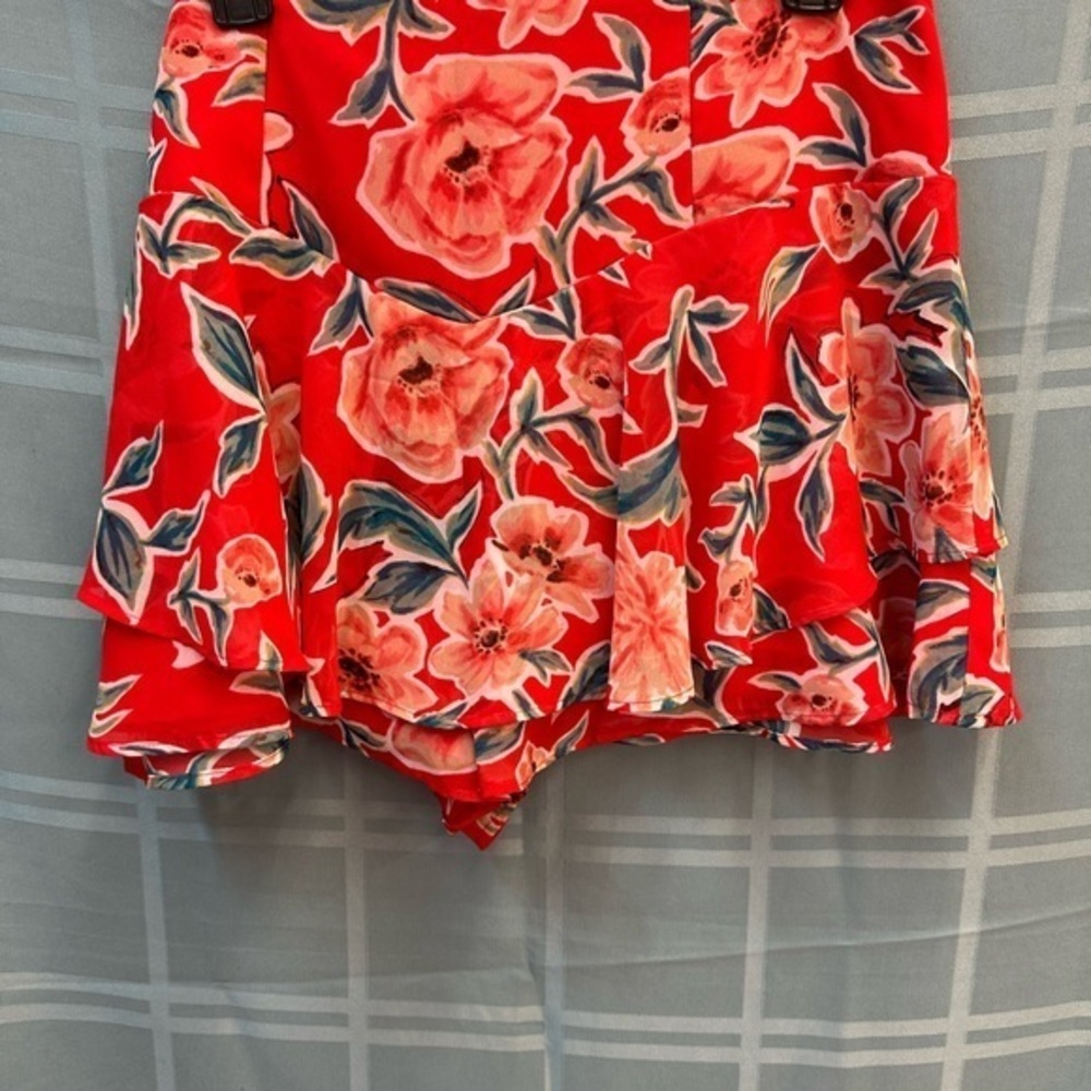 Show Me Your MuMu Red Floral Skort